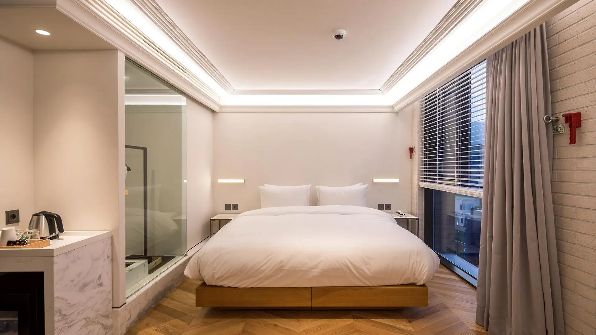 Cont Hotel Busan